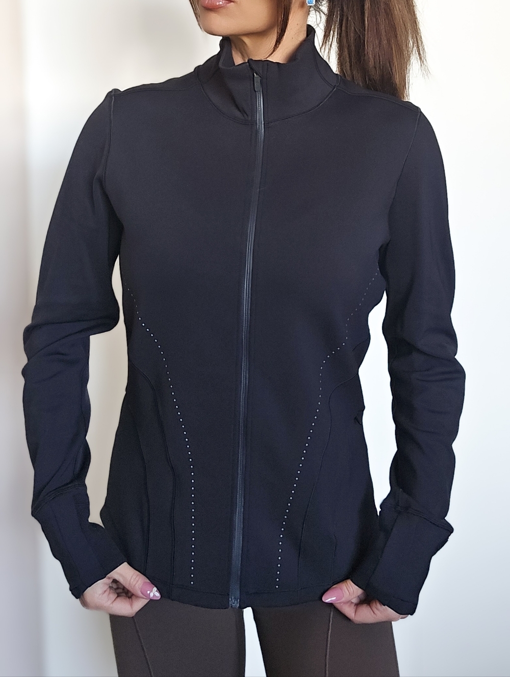 Lululemon Define Jacket Size 10 Black Full Zip Thumbholes Athletic Spring Run